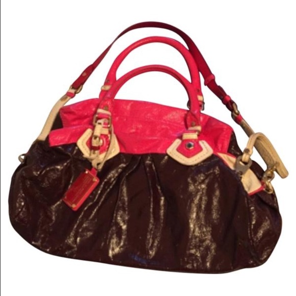 Marc Jacobs Handbags - ❣MAKE AN OFFER‼️ Limited Edition Marc Jacobs Bag