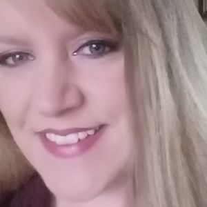 Meet your Posher, Suzanne