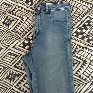 Light denim h&m skinny jeans 30/32