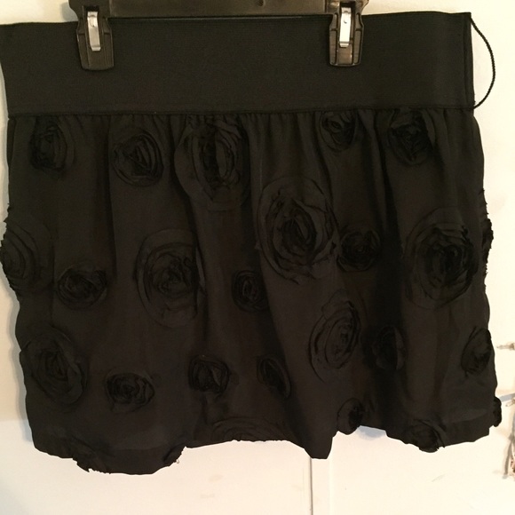 Rosette skirt