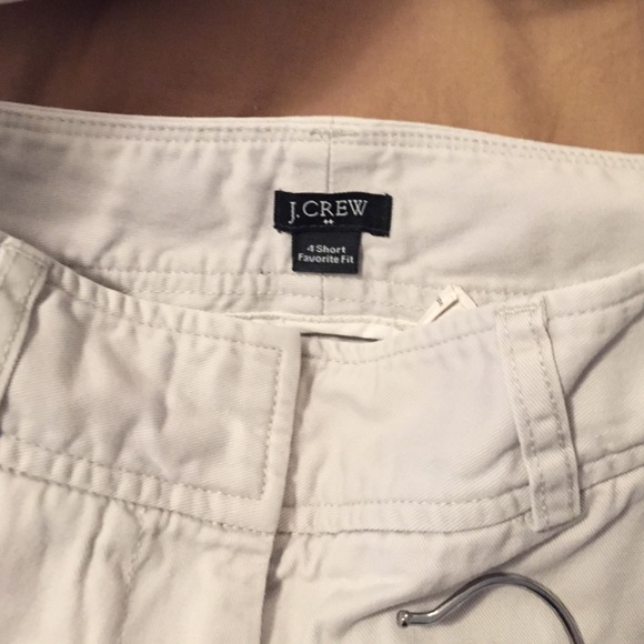 JCrew Favorite Fit (Sz4 short) khakis