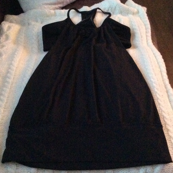 Lululemon no limits tank size 6