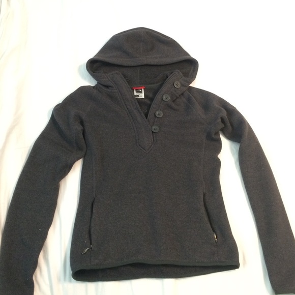 The North Face hoodie