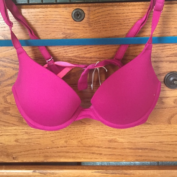Maroon bra