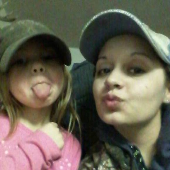 Meet your Posher, Kayla - Picture 1 of 1