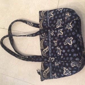 FLASH SALE! Vera Bradley purse!