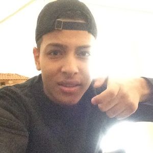 Meet your Posher, Jean