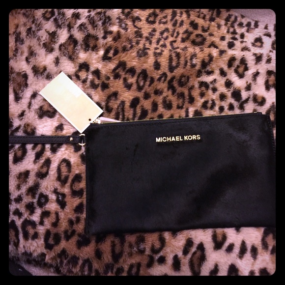 Michael Kors Large Zip Clutch