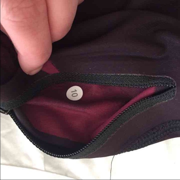 Lululemon all sport crops - Picture 3 of 4