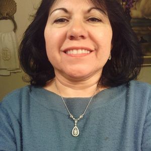 Meet your Posher, Helen