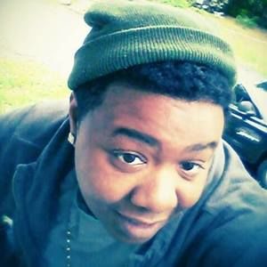 Meet your Posher, Bee