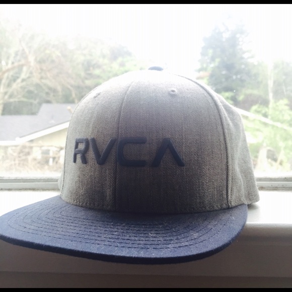RVCA SnapBack