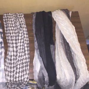 scarfs