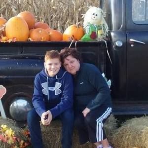 Meet your Posher, Holly