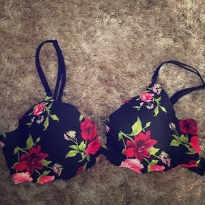 Victoria Secret floral push up