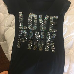 size XS pink t-shirt