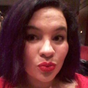 Meet your Posher, Jillian