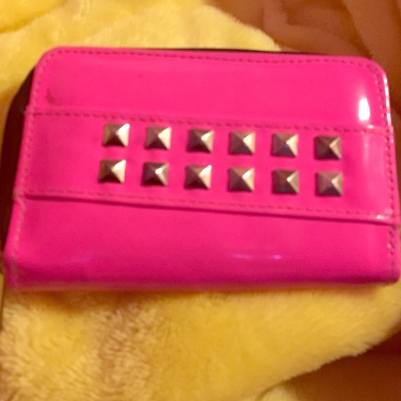 Wallet - Picture 1 of 1