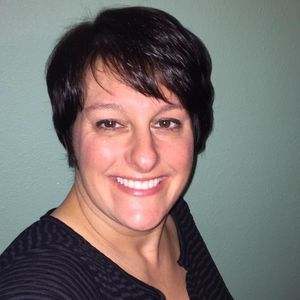 Meet your Posher, Annette