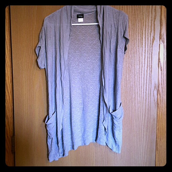 Cardigan - Picture 1 of 1