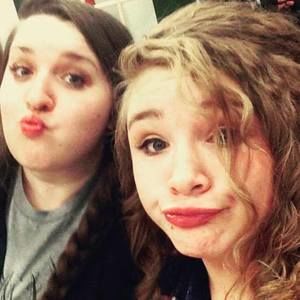 Meet your Posher, Kamra