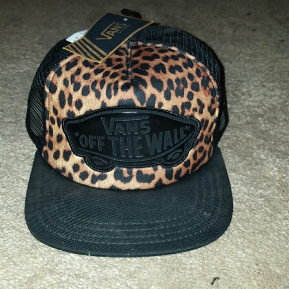 Brand new vans hat