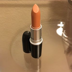 MAC Peachstock lipstick
