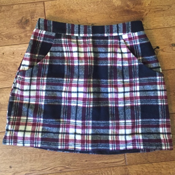 Plaid skirt