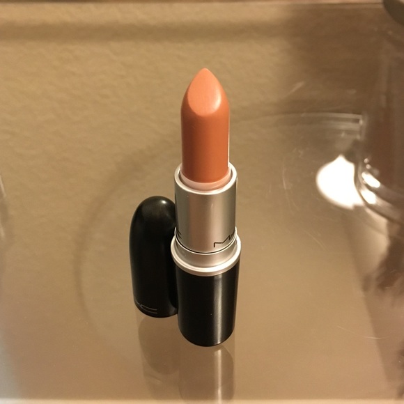 MAC A Perfect Day lipstick  LE