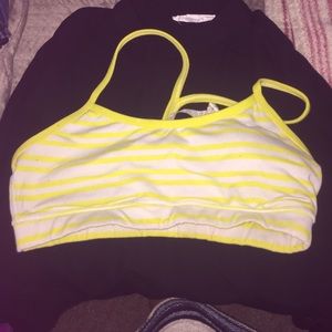 Lululemon bra size 6
