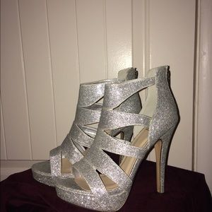 Brand new in the original box size 7 evening shoes