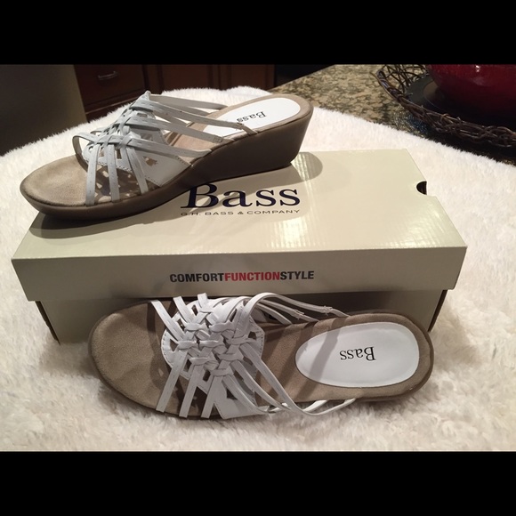 Bass White Leather Sandals