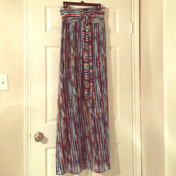 Xhilaration dress size M