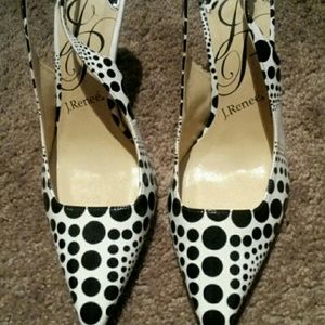 NEW  J. RENE SHOES   BRAND NEW