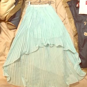 Hi-lo Sky blue skirt