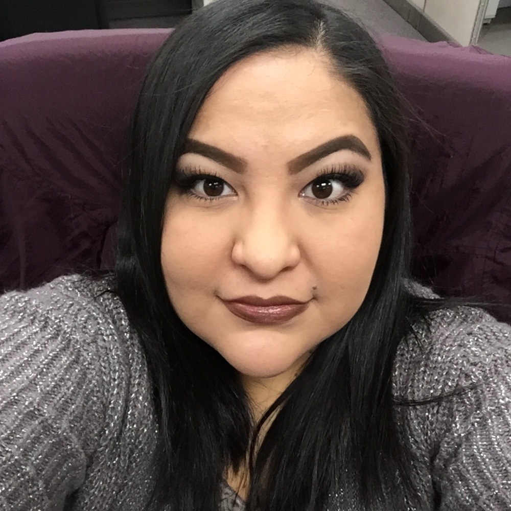 Meet your Posher, Nidia