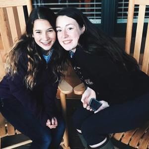 Meet your Posher, Ahna