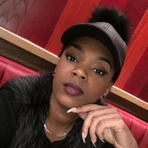 Meet your Posher, Nikka