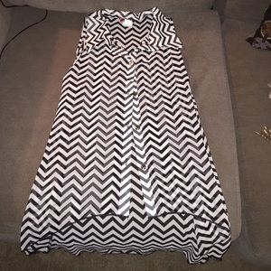 White and black, high low tank top.