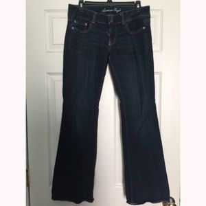 American Eagle size 8 jeans - GREAT condition