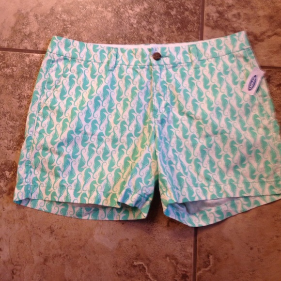 Mint sea horse shorts