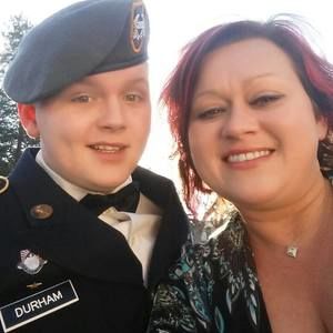 Meet your Posher, Candus