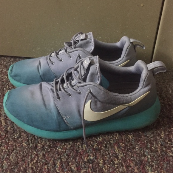 Nike Roshes