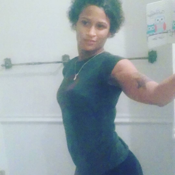 Meet your Posher, Lesheay