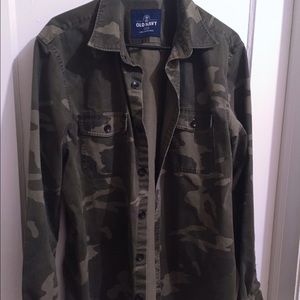 Camo shirt jacket.