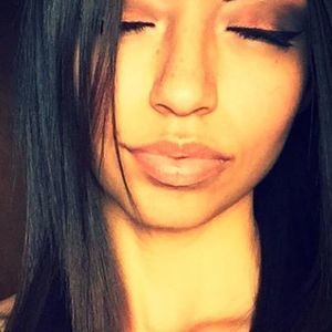 Meet your Posher, Ali