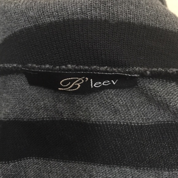 Sweater - Picture 3 of 4