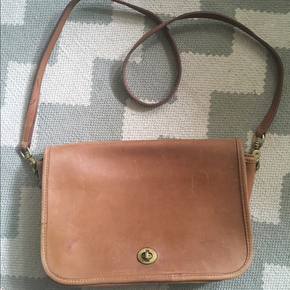 Coach Vintage Tan Leather Crossbody