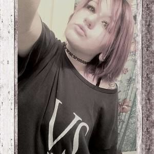 Meet your Posher, Jenn
