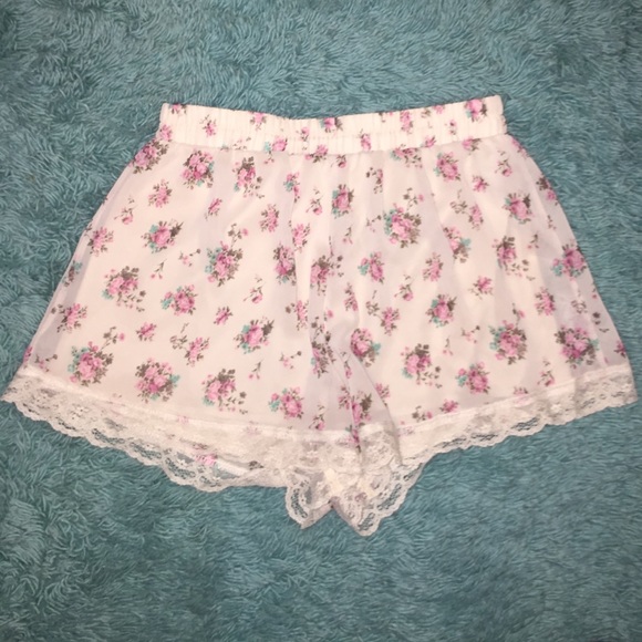 Soft, floral shorts